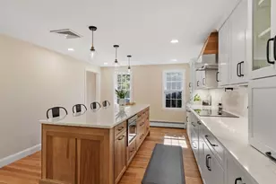 84 Johnson St, North Andover, MA 01845 - Photo 5