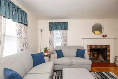 31 Eustis St., Saugus, MA 01906 - Photo 9