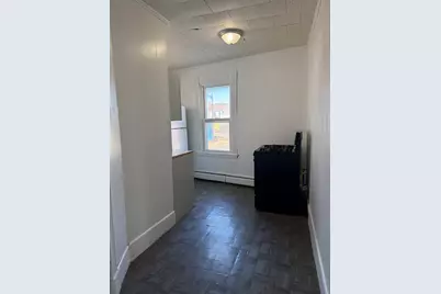 49 County St #1F, New Bedford, MA 02744 - Photo 5