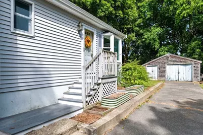 17 Fairview Ave, Ipswich, MA 01938 - Photo 11