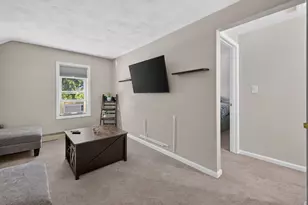 17 Pearl St, Middleborough, MA 02346 - Photo 37