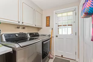 78 Rosewood Dr, Waltham, MA 02452 - Photo 23