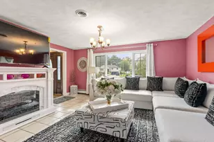 78 Rosewood Dr, Waltham, MA 02452 - Photo 7