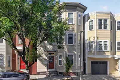 472 E 3rd St #2, Boston, MA 02127 - Photo 1