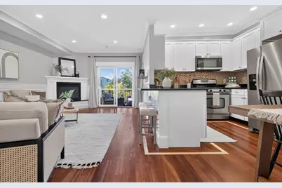 472 E 3rd St #2, Boston, MA 02127 - Photo 7