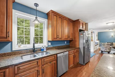 8 Erika Way, Attleboro, MA 02703 - Photo 21
