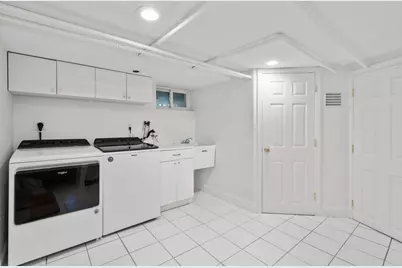164 Common St, Belmont, MA 02478 - Photo 17