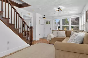 35 Floral Ave, Malden, MA 02148 - Photo 5