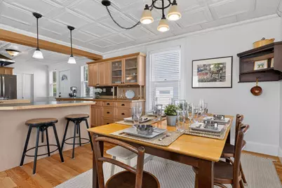 35 Floral Avenue, Malden, MA 02148 - Photo 9