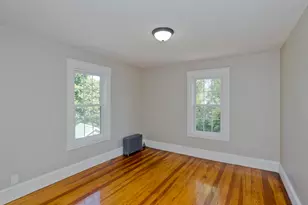 7 Lawndale St, Easthampton, MA 01027 - Photo 23