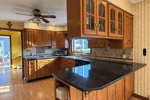 228 Number 9 Rd, Heath, MA 01346 - Photo 7