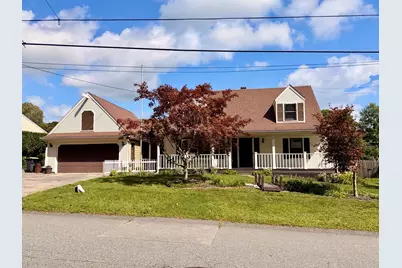 158 Vermont Ave, Somerset, MA 02726 - Photo 3