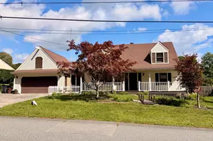 158 Vermont Ave, Somerset, MA 02726 - Photo 3