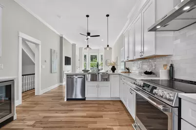 19 Thomas Park #1, Boston, MA 02127 - Photo 15