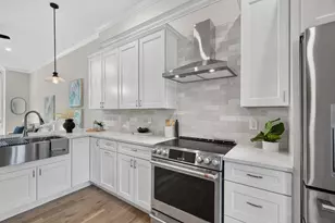 19 Thomas Pk, Boston, MA 02127 - Photo 17