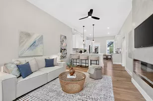 19 Thomas Pk, Boston, MA 02127 - Photo 5