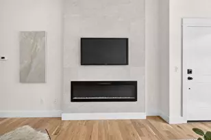 19 Thomas Pk, Boston, MA 02127 - Photo 11