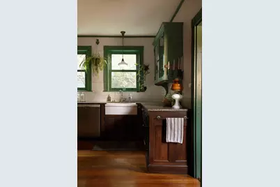 3 Moultrie St, Boston, MA 02124 - Photo 9