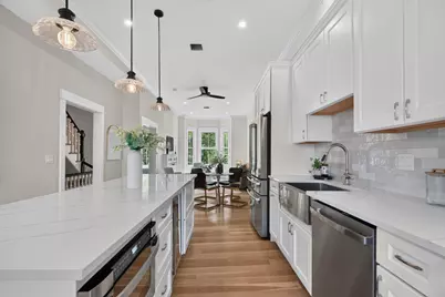 19 Thomas Park #2, Boston, MA 02127 - Photo 11