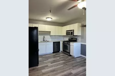 74 Tennis Plaza Road #38, Dracut, MA 01826 - Photo 11