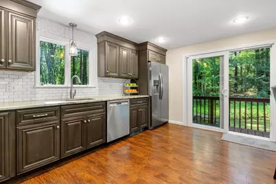 52 Rattlesnake Hill Rd, Andover, MA 01810 - Photo 9