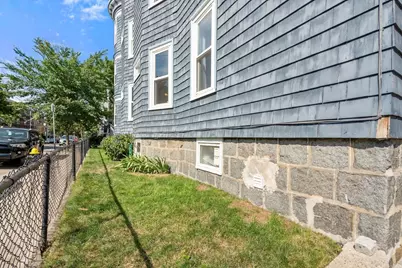 26 Hinckley St #1, Boston, MA 02125 - Photo 21