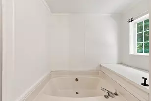 50 Highland St, Taunton, MA 02780 - Photo 23