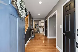 17 Montgomery St, Fall River, MA 02720 - Photo 9