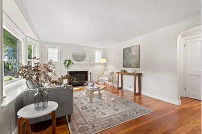 27 Sycamore Road, Melrose, MA 02176 - Photo 5