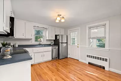 27 Sycamore Road, Melrose, MA 02176 - Photo 17