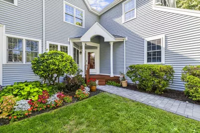 21 Treetop Ct #21, Burlington, MA 01803 - Photo 3