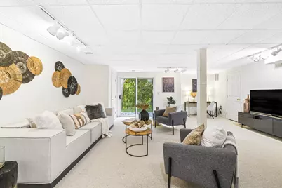 21 Treetop Ct #21, Burlington, MA 01803 - Photo 31