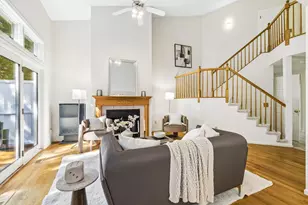 21 Treetop Ct, Burlington, MA 01803 - Photo 11