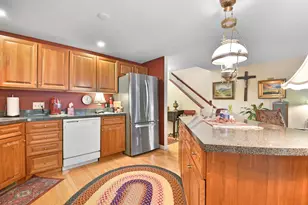 35 Belgian Ln, Leominster, MA 01453 - Photo 13