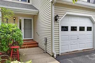 35 Belgian Ln, Leominster, MA 01453 - Photo 3