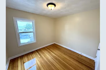 1096 North Shore Rd #1, Revere, MA 02151 - Photo 3