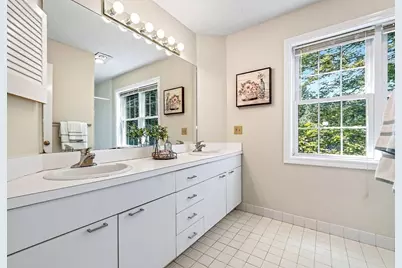 18 Knollwood Court #18, Burlington, MA 01803 - Photo 13