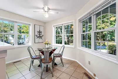 18 Knollwood Court #18, Burlington, MA 01803 - Photo 7