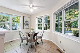 18 Knollwood Ct, Burlington, MA 01803 - Photo 7
