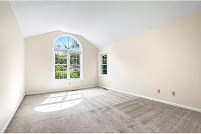 18 Knollwood Court #18, Burlington, MA 01803 - Photo 11