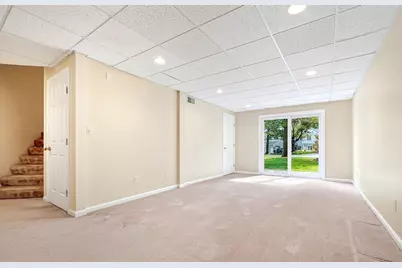 18 Knollwood Court #18, Burlington, MA 01803 - Photo 19