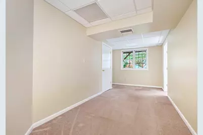 18 Knollwood Court #18, Burlington, MA 01803 - Photo 17