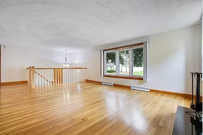 7 Stoney Brook Ln, Milford, MA 01757 - Photo 5