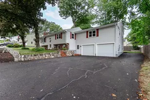 7 Stoney Brook Ln, Milford, MA 01757 - Photo 1