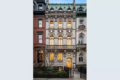 128 Commonwealth Avenue, Boston, MA 02116 - Photo 1