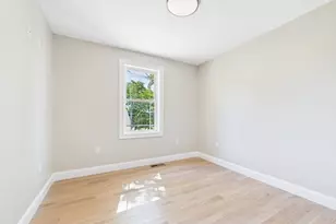187 Pitman St, New Bedford, MA 02746 - Photo 25