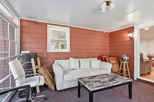 19 Capitol St, Methuen, MA 01844 - Photo 11