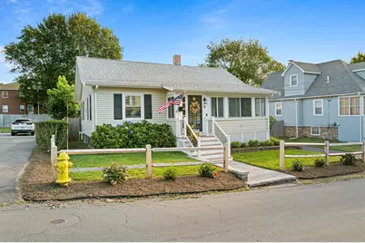 38 Sterling St, Braintree, MA 02184 - Photo 3