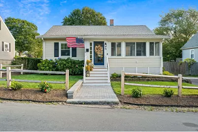 38 Sterling St, Braintree, MA 02184 - Photo 1