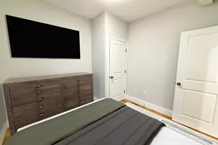 220 Bremen St, Boston, MA 02128 - Photo 9